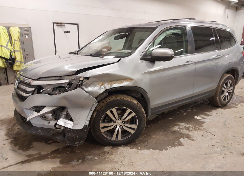2017 HONDA PILOT EX-L VIN: 5FNYF6H5XHB100978