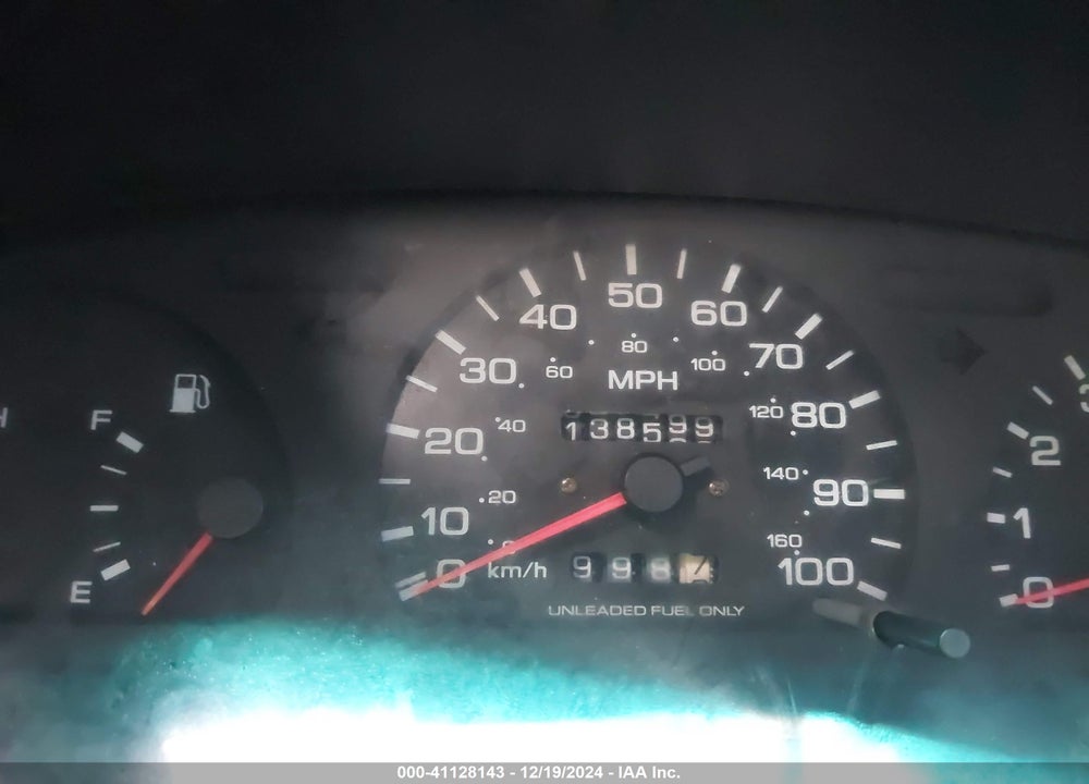 1996 NISSAN TRUCK XE VIN: 1N6SD11S8TC317589