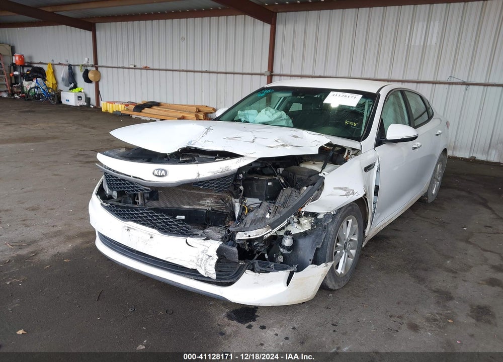 2016 KIA OPTIMA LX VIN: KNAGT4L35G5105419