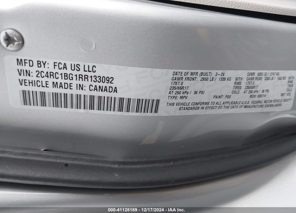 2024 CHRYSLER PACIFICA TOURING L VIN: 2C4RC1BG1RR133092