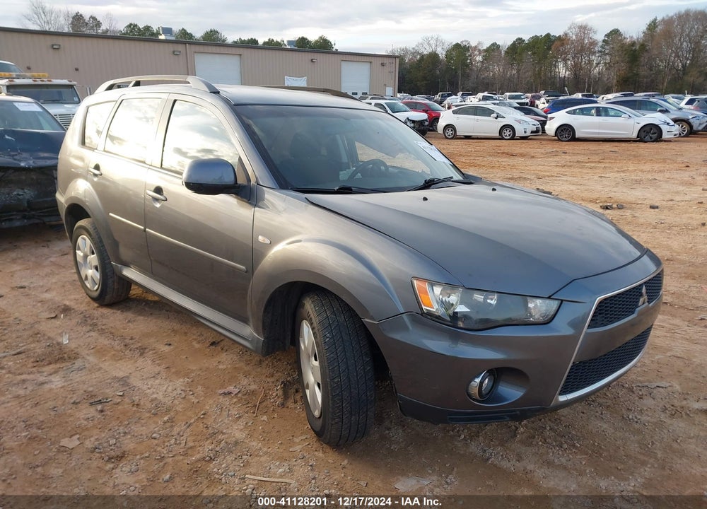 2011 MITSUBISHI OUTLANDER ES VIN: JA4AS2AW0BU016881