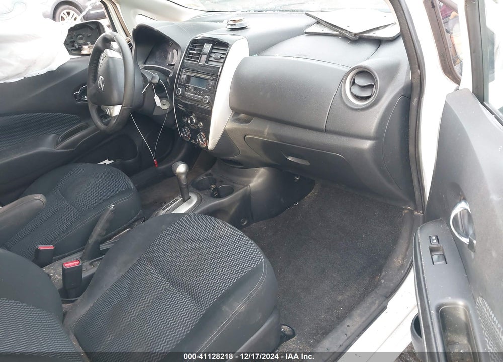 2015 NISSAN VERSA NOTE SV VIN: 3N1CE2CP3FL400927