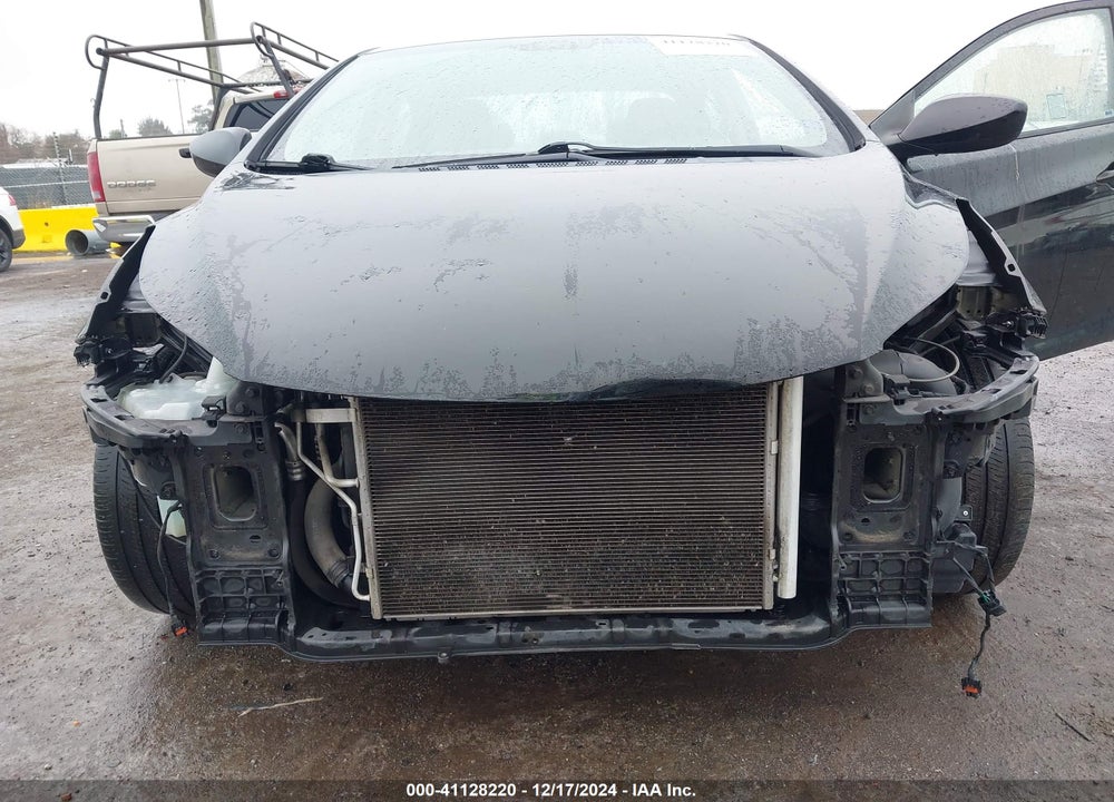 2013 HYUNDAI ELANTRA VIN: KMHDH4AE0DU851916