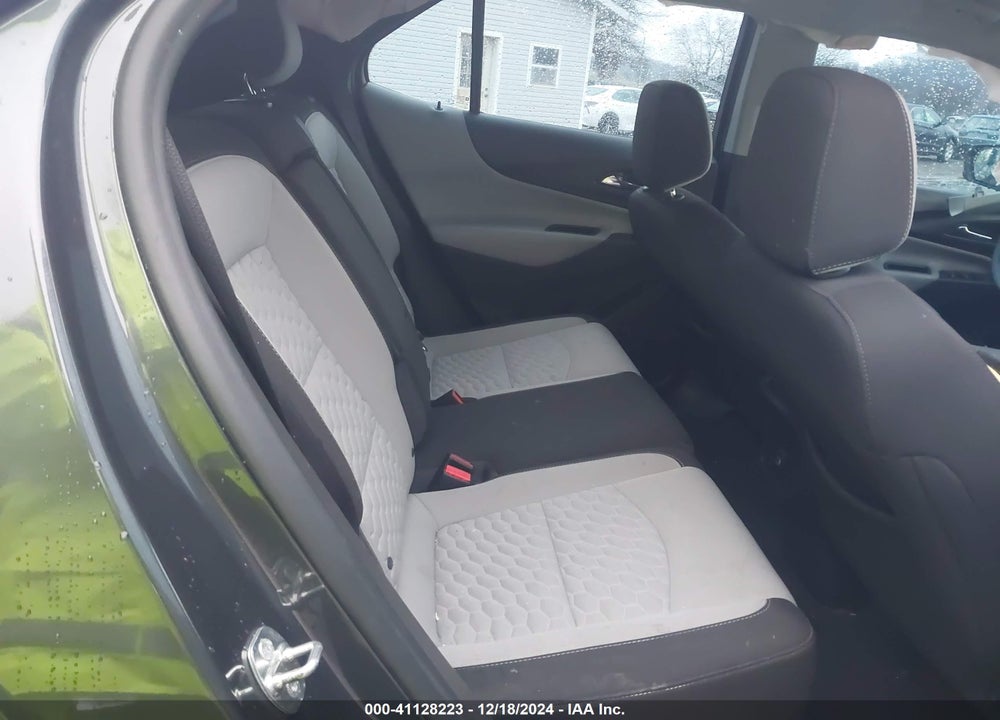 2019 CHEVROLET EQUINOX LS VIN: 3GNAXHEV8KS509145