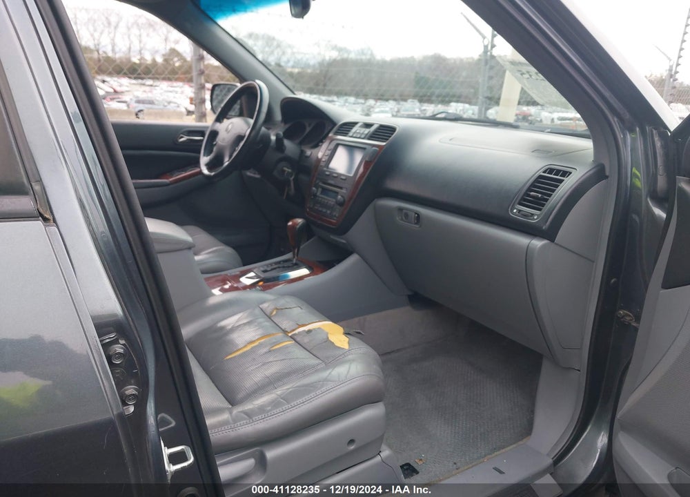 2005 ACURA MDX VIN: 2HNYD18205H559421