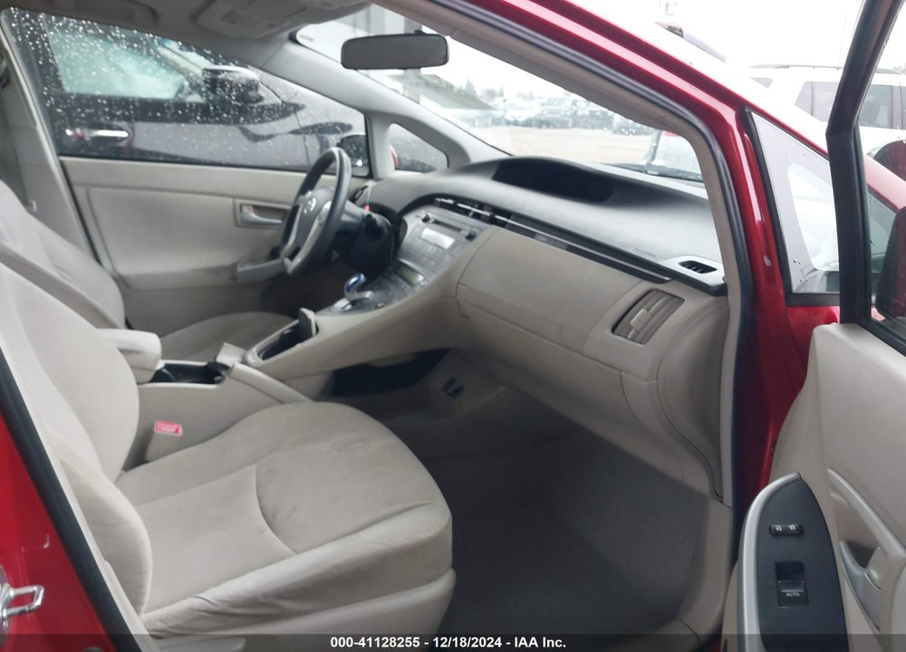 2011 TOYOTA PRIUS THREE VIN: JTDKN3DU4B0267928