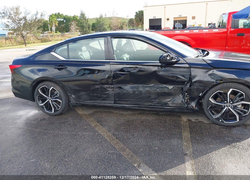 2025 NISSAN ALTIMA SR FWD VIN: 1N4BL4CV1SN310183