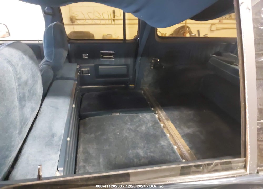 1991 GMC SUBURBAN V15 CONVENTIONAL VIN: 1GKEV16K8MF504955