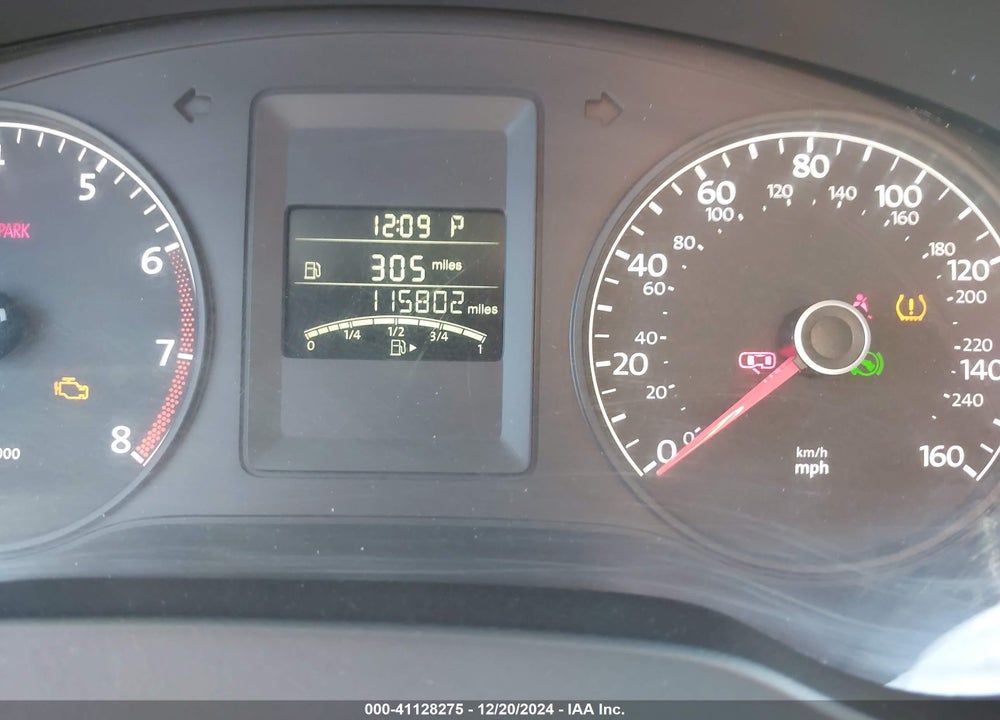 2013 VOLKSWAGEN JETTA 2.0L BASE/2.0L S VIN: 3VW2K7AJ7DM450201