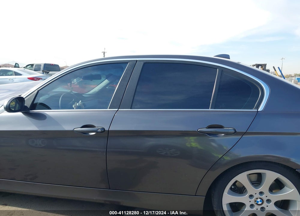 2006 BMW 330I VIN: WBAVB33586KR81309