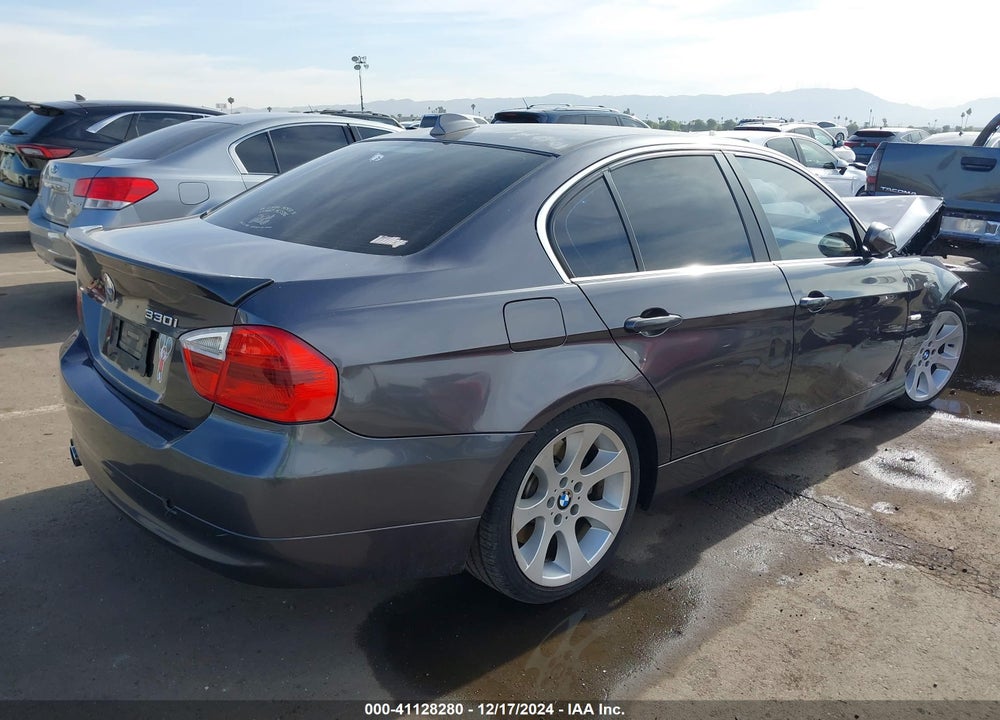 2006 BMW 330I VIN: WBAVB33586KR81309