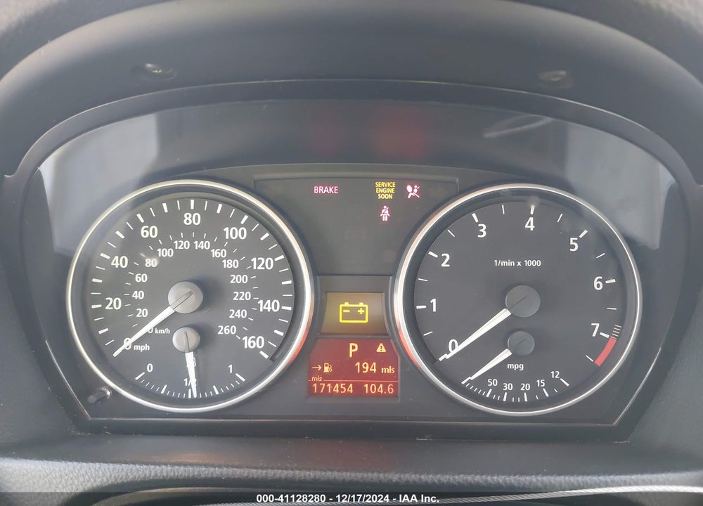 2006 BMW 330I VIN: WBAVB33586KR81309