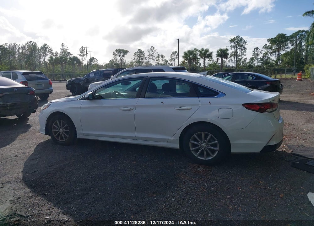2019 HYUNDAI SONATA VIN: 5NPE24AF9KH751114