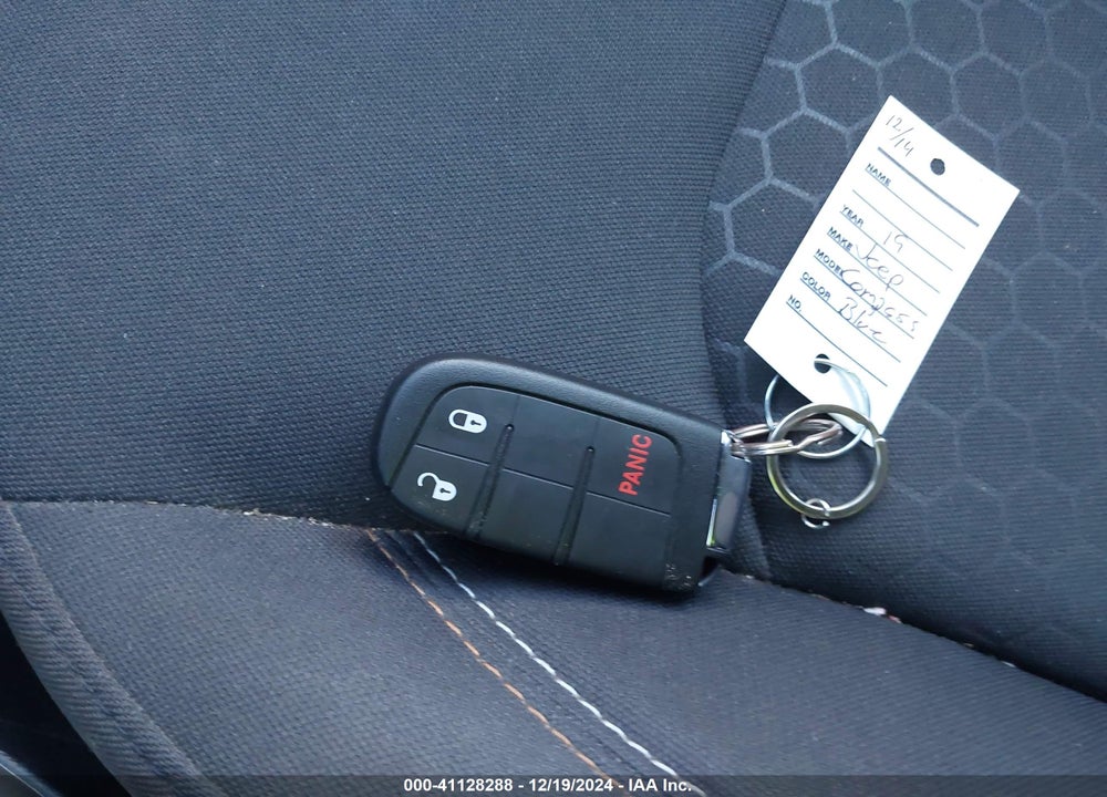 2019 JEEP COMPASS SPORT 4X4 VIN: 3C4NJDAB9KT846997