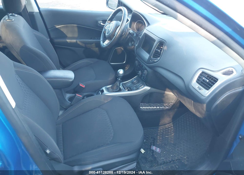 2019 JEEP COMPASS SPORT 4X4 VIN: 3C4NJDAB9KT846997