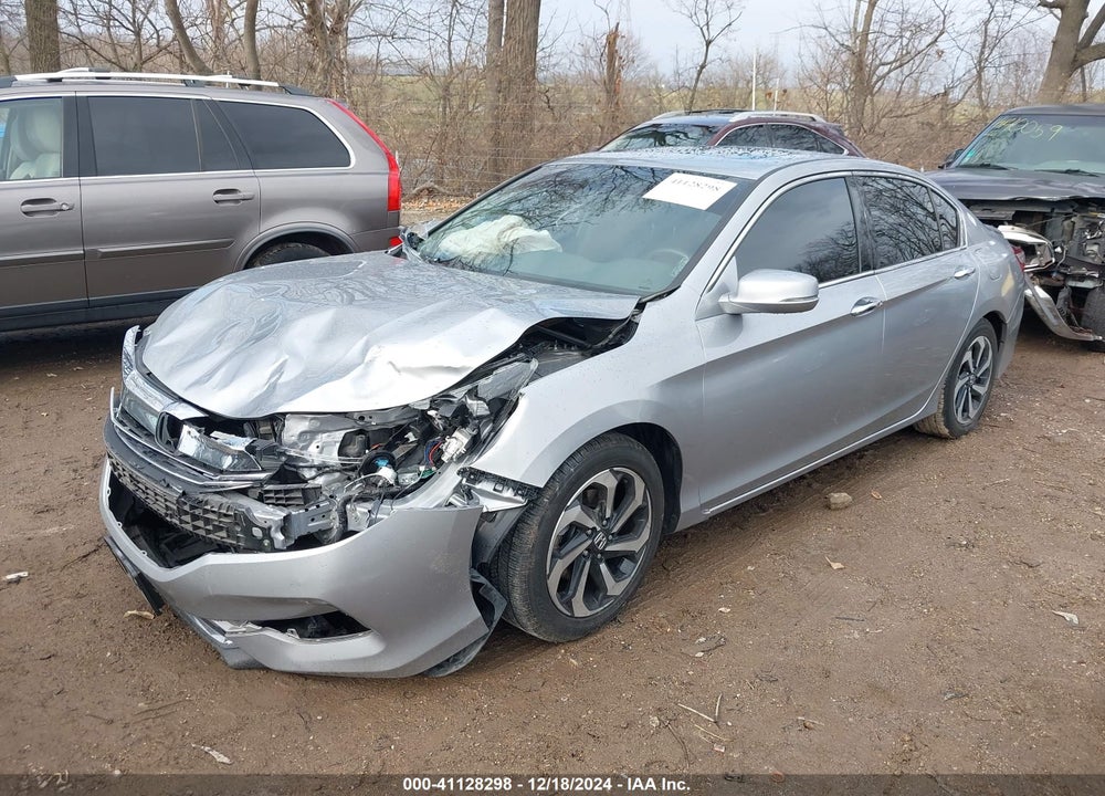 2017 HONDA ACCORD VIN: 1HGCR3F80HA040748