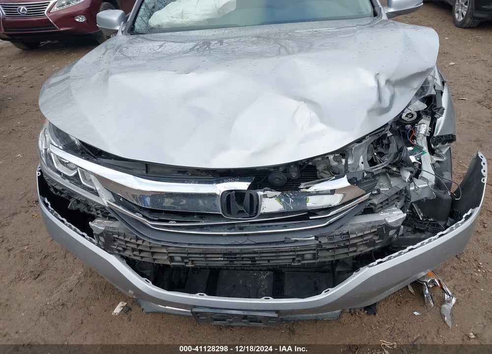 2017 HONDA ACCORD VIN: 1HGCR3F80HA040748