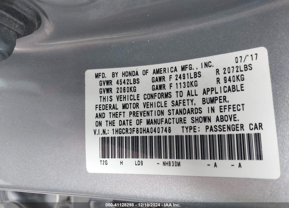 2017 HONDA ACCORD VIN: 1HGCR3F80HA040748