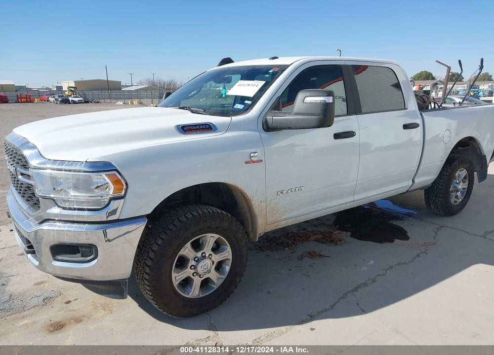 2024 RAM 2500 BIG HORN 4X4 6'4 BOX VIN: 3C6UR5DL0RG113827