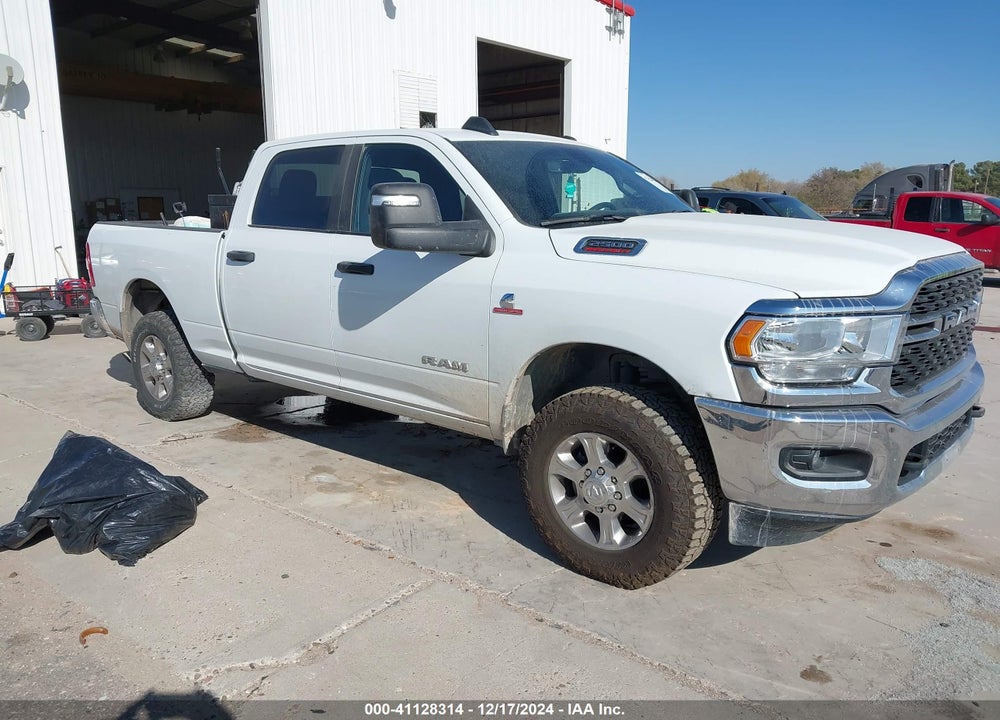 2024 RAM 2500 BIG HORN 4X4 6'4 BOX VIN: 3C6UR5DL0RG113827
