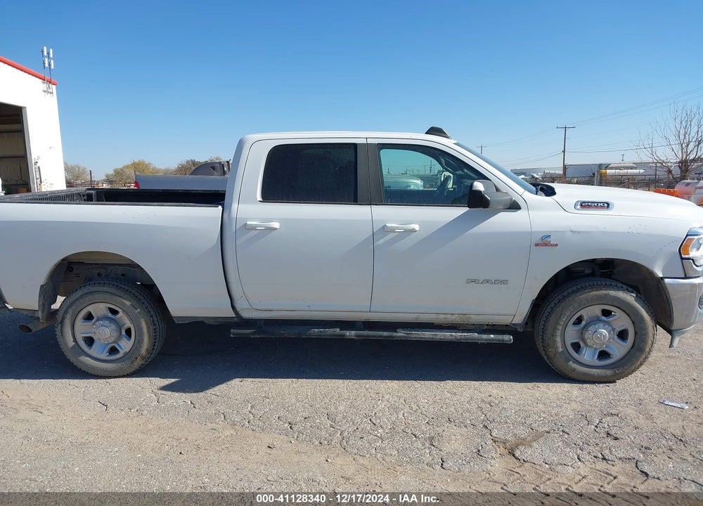 2021 RAM 2500 BIG HORN 4X4 6'4 BOX VIN: 3C6UR5DL2MG579266