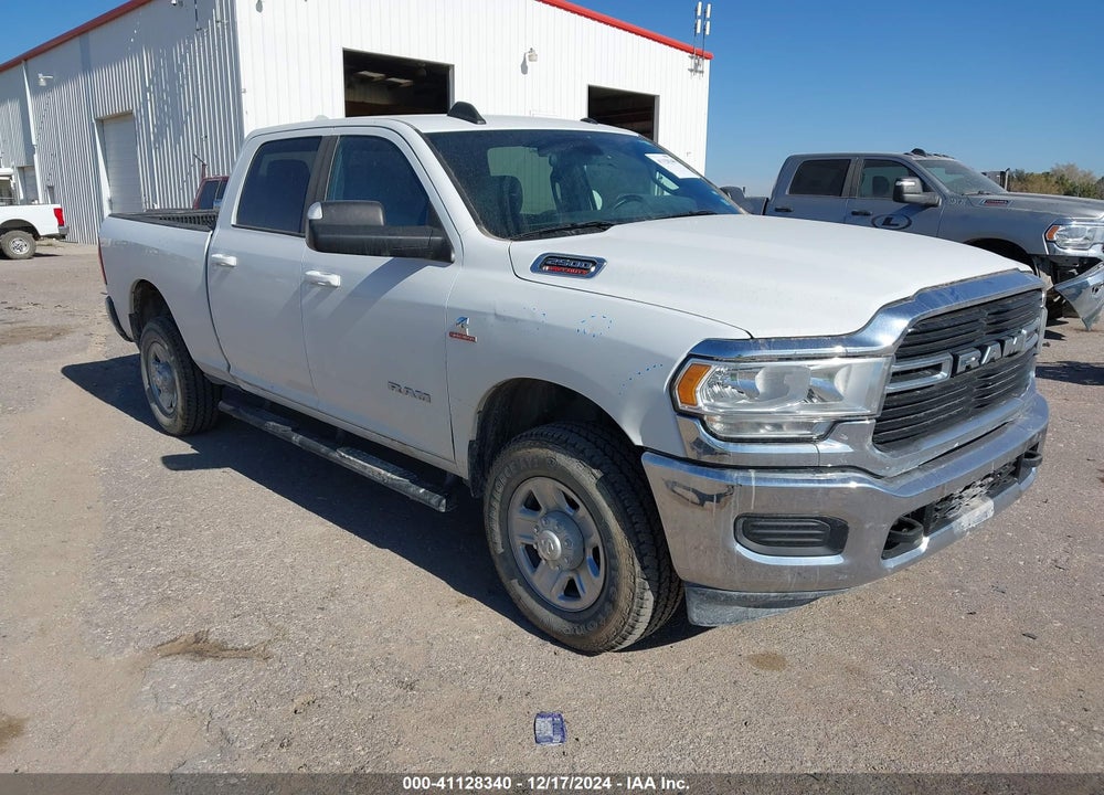 2021 RAM 2500 BIG HORN 4X4 6'4 BOX VIN: 3C6UR5DL2MG579266