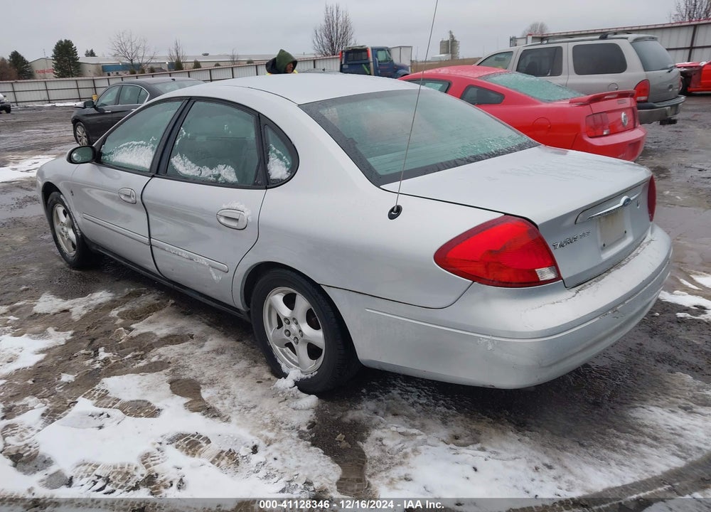 2002 FORD TAURUS SES VIN: 1FAFP55282G243908