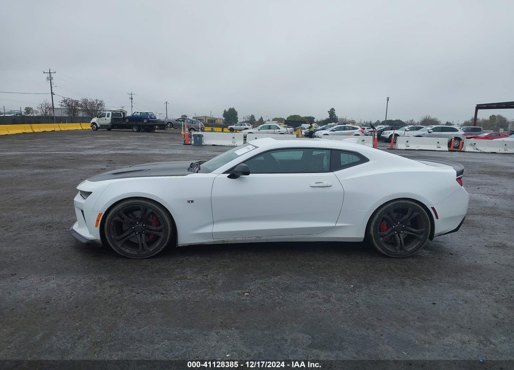 2018 CHEVROLET CAMARO 2SS VIN: 1G1FG1R75J0136291