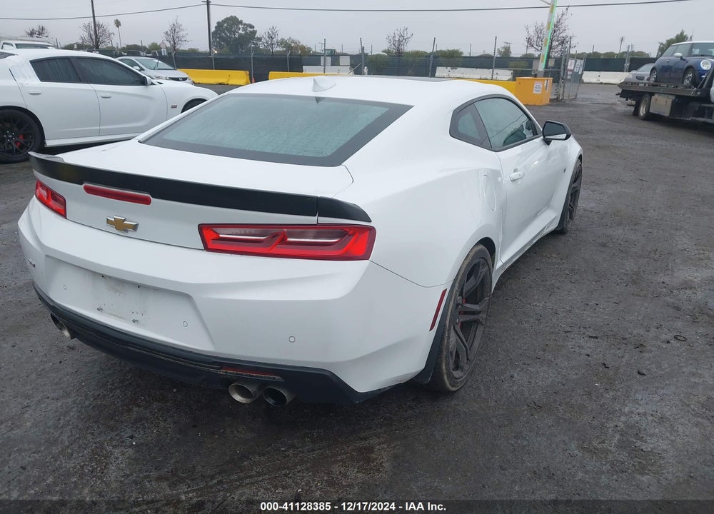 2018 CHEVROLET CAMARO 2SS VIN: 1G1FG1R75J0136291