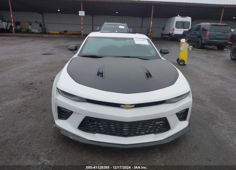 2018 CHEVROLET CAMARO 2SS VIN: 1G1FG1R75J0136291