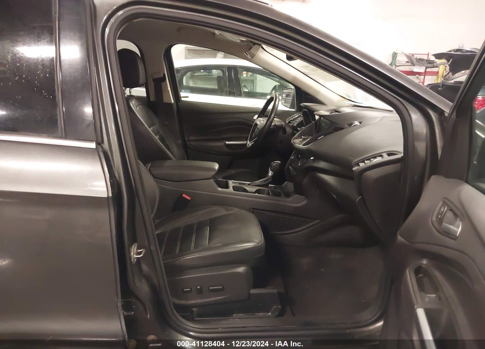 2017 FORD ESCAPE TITANIUM VIN: 1FMCU9JD4HUA16208
