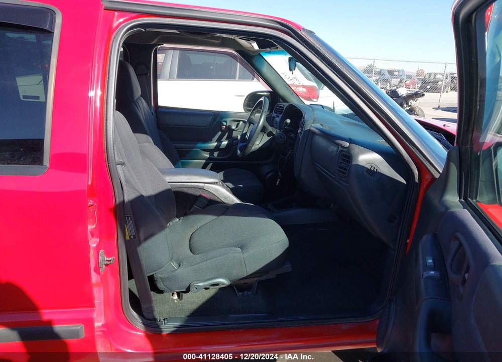 2003 CHEVROLET S-10 LS VIN: 1GCDT13X93K165609