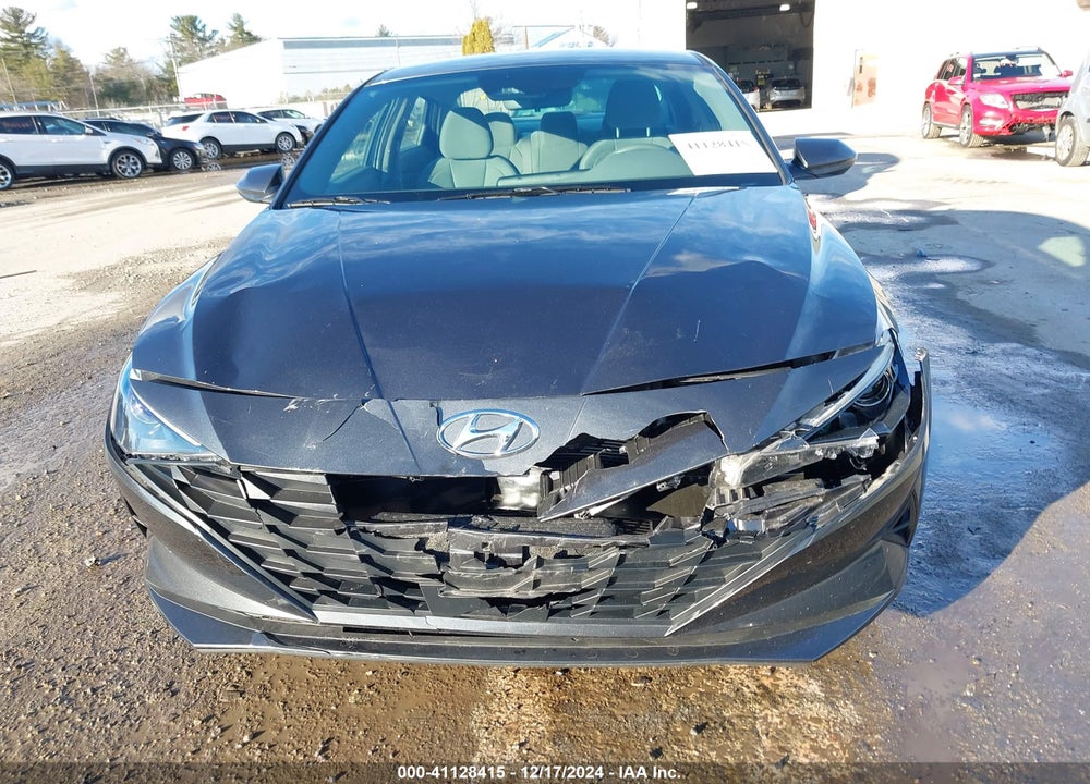2023 HYUNDAI ELANTRA VIN: 5NPLS4AG2PH097094
