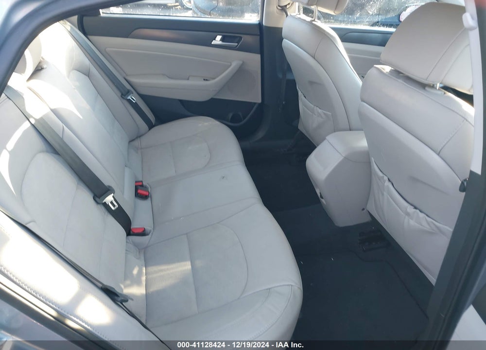 2016 HYUNDAI SONATA SPORT VIN: 5NPE34AF5GH391358