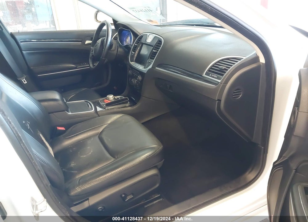 2015 CHRYSLER 300 VIN: 2C3CCAAG9FH864477