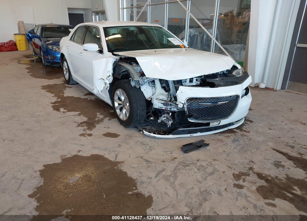 2015 CHRYSLER 300 VIN: 2C3CCAAG9FH864477