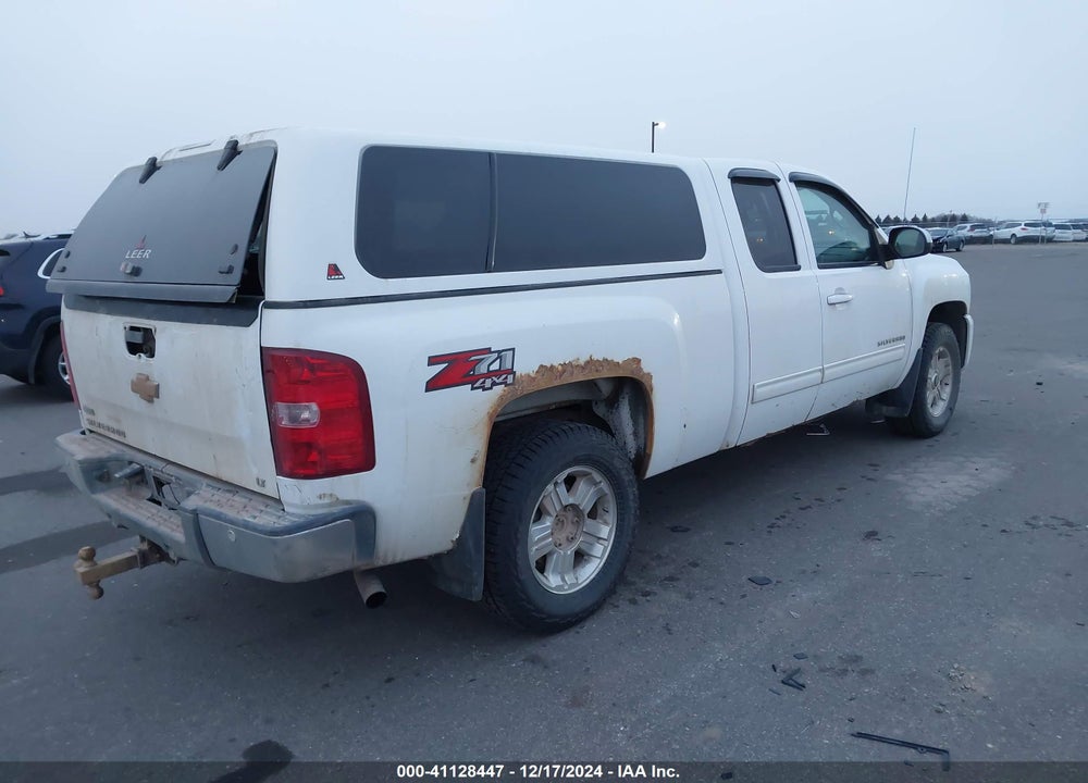 2012 CHEVROLET SILVERADO 1500 LT VIN: 1GCRKSE7XCZ126059