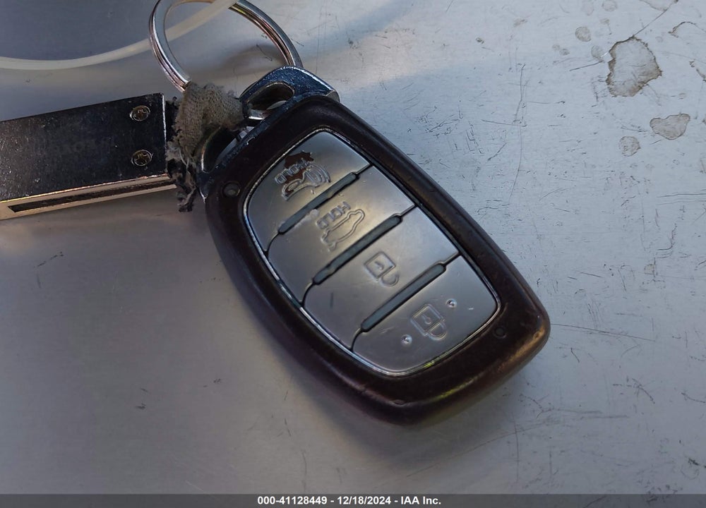 2019 HYUNDAI SONATA SEL VIN: 5NPE34AF2KH737682