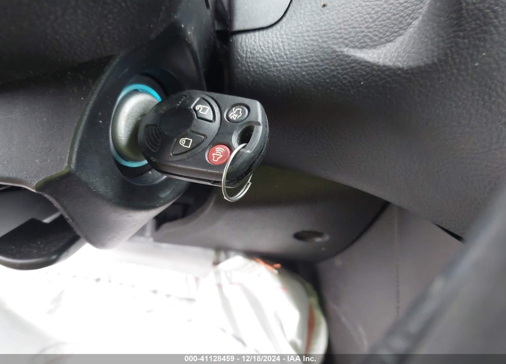 2018 FORD FOCUS SE VIN: 1FADP3FE8JL289832