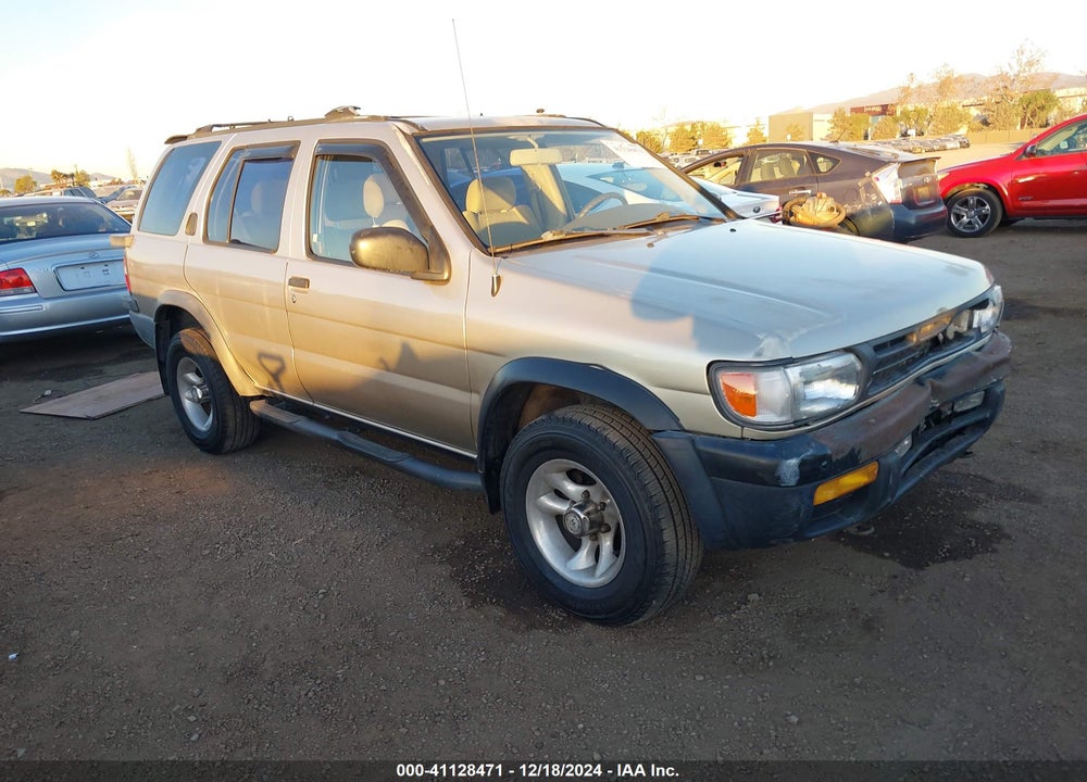 1996 NISSAN PATHFINDER XE/LE VIN: JN8AR05S0TW047569