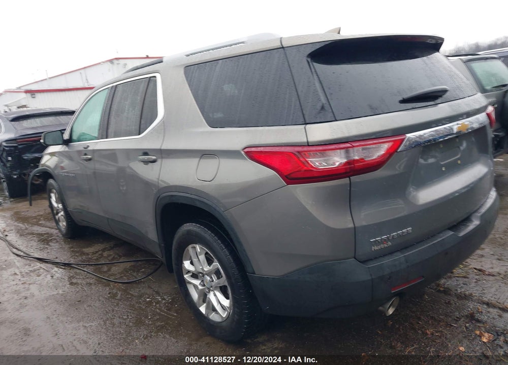 2018 CHEVROLET TRAVERSE 1LT VIN: 1GNERGKW3JJ112476