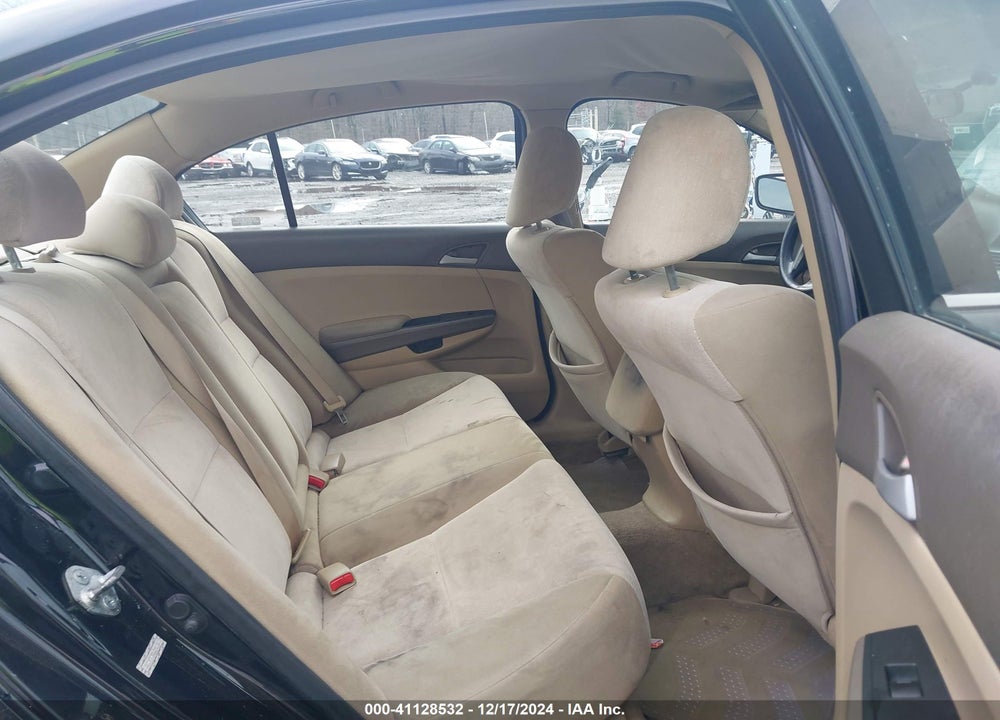 2010 HONDA ACCORD 2.4 LX VIN: 1HGCP2F30AA054014