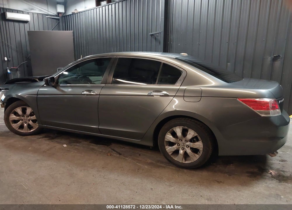 2010 HONDA ACCORD 3.5 EX-L VIN: 1HGCP3F86AA027126
