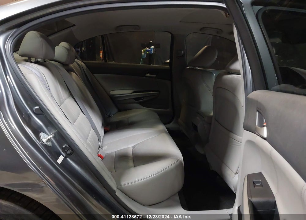 2010 HONDA ACCORD 3.5 EX-L VIN: 1HGCP3F86AA027126