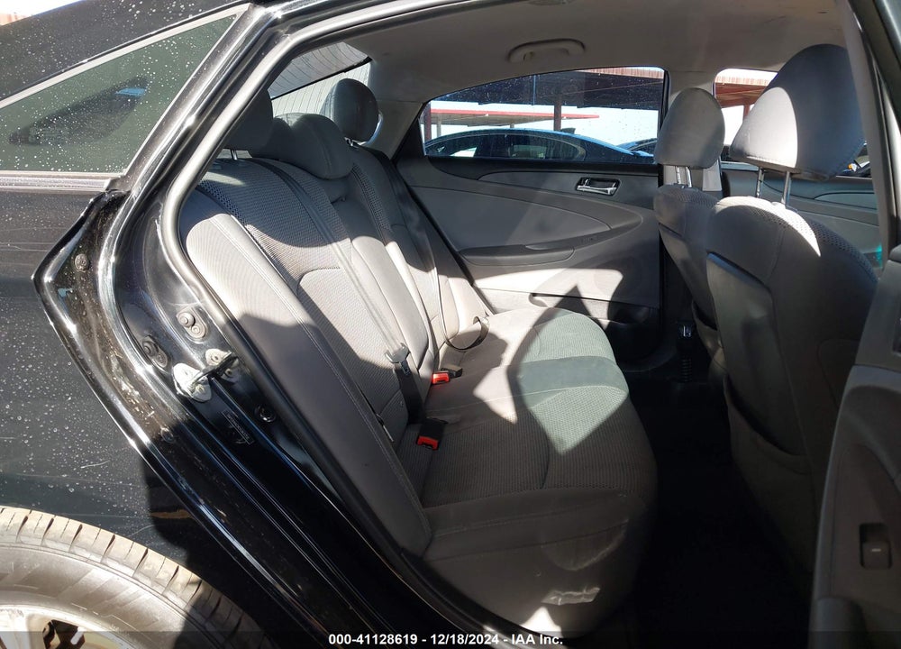 2012 HYUNDAI SONATA GLS VIN: 5NPEB4AC8CH363752