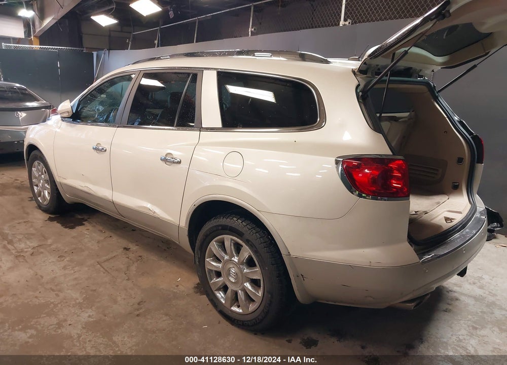 2011 BUICK ENCLAVE 2XL VIN: 5GAKVCED7BJ398880