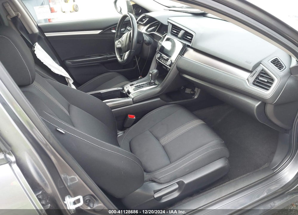 2018 HONDA CIVIC VIN: JHMFC1F33JX023689
