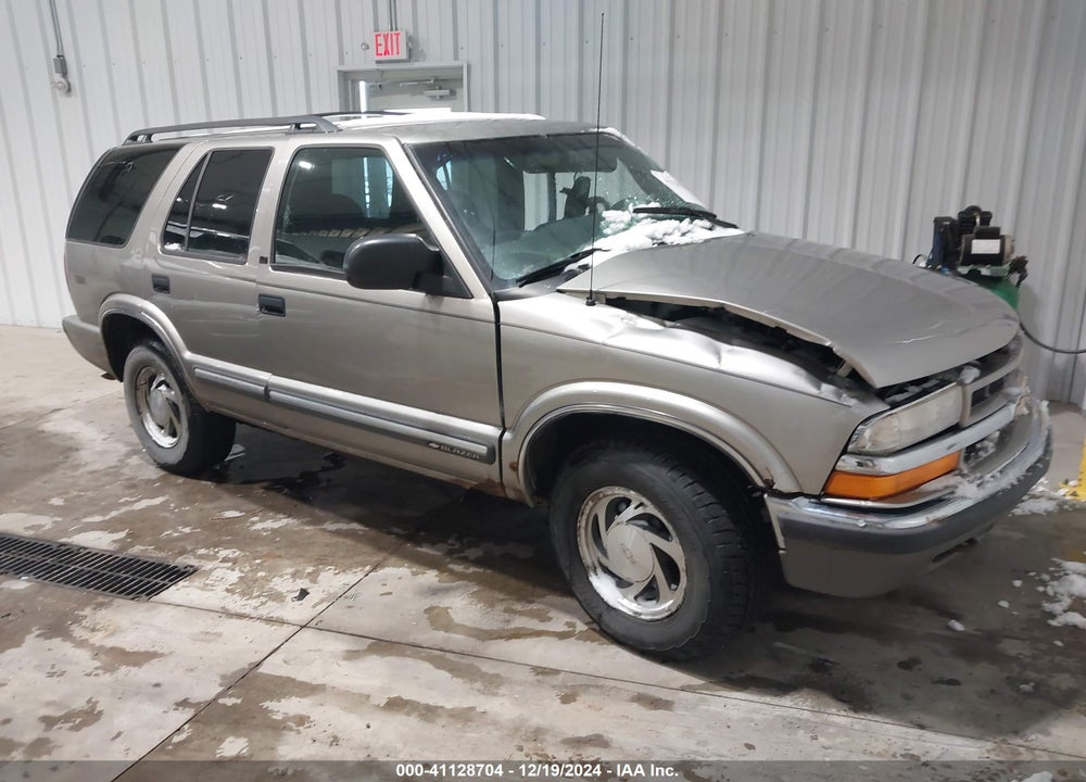 2001 CHEVROLET BLAZER LT VIN: 1GNDT13W912219079