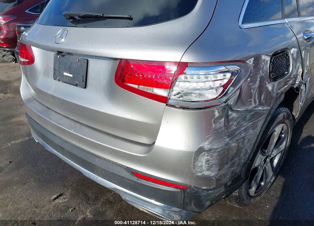 2019 MERCEDES-BENZ GLC 300 VIN: WDC0G4JB5KV123926