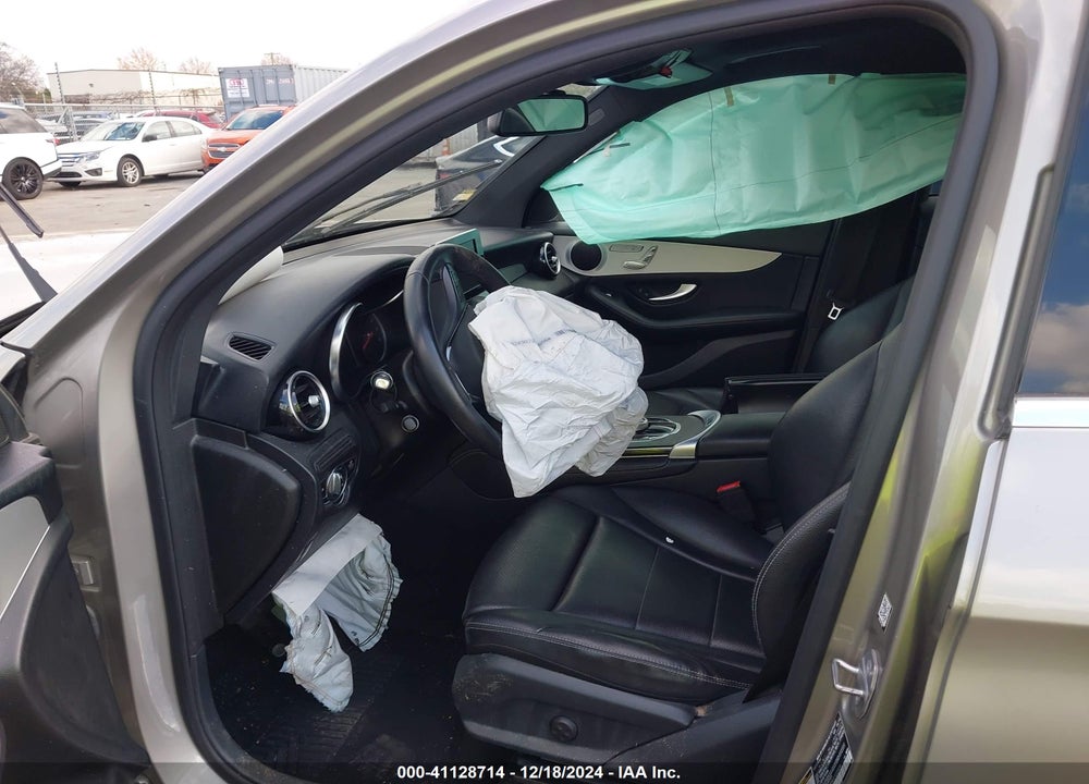 2019 MERCEDES-BENZ GLC 300 VIN: WDC0G4JB5KV123926
